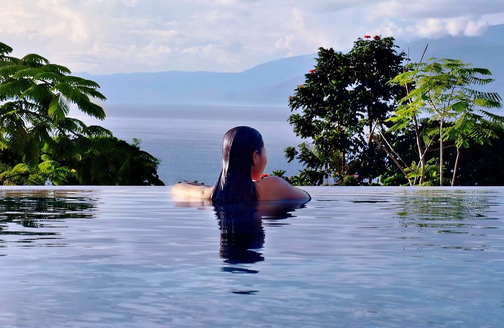 Aston Niu Manokwari Hotel & Conference Center Экстерьер фото